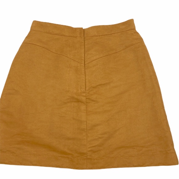 H & M Faux Suede Leather Mini Skirt Button Front Boho Size 6 - Picture 4 of 7